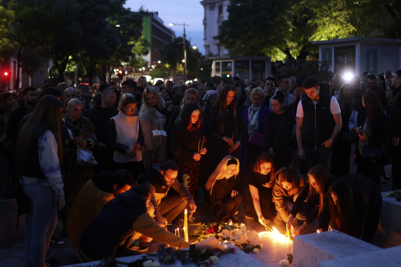 Tragedia En Serbia Un Adolescente Mata A Tiros A Ocho Ni Os Y Un