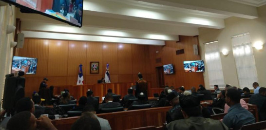 Los jueces de la Primera Sala Penal de la Corte de Apelación del Distrito Nacional variaron la prisión preventiva que pesaba en contra del general Juan Camilo de los Santos Viola, implicado en el caso Coral 5G.