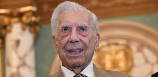 República Dominicana concederá la ciudadanía al escritor peruano Mario Vargas Llosa, premio nobel de literatura, según ha anunciado esta tarde el presidente Luis Abinader.