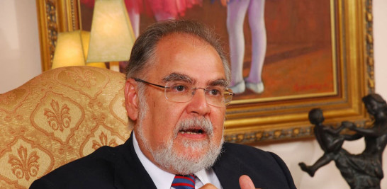 Miguel Ceara Hatton, ministro de Medio Ambiente.