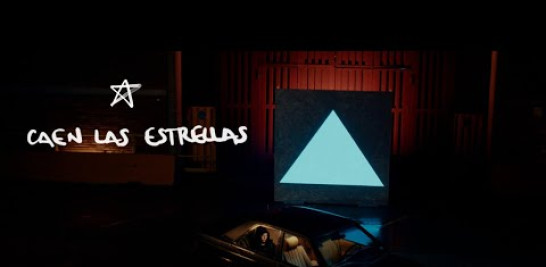 Nicki Nicole & YSY A - CAEN LAS ESTRELLAS (Official Video) Music: Apple Music: https://NickiNicole.lnk.to/Alma/applemusic Spotify: https://NickiNicole.lnk.to/Alma/spotify Amazon: https://NickiNicole.lnk.to/Alma/amazonmusicstreaming YouTube: https://NickiNicole.lnk.to/Alma/youtube iTunes: https://NickiNicole.lnk.to/Alma/itunes Deezer: https://NickiNicole.lnk.to/Alma/deezer TikTok: https://NickiNicole.lnk.to/Alma/tiktokusemysound Pandora: https://NickiNicole.lnk.to/Alma/pandora Lyrics: Mira dónde estamos Dónde hemos llegado Todo lo que hemos hecho Con lo bueno que hemos dado Dime lo que somos Dime dónde estamos Dime cuántas veces Tu y yo nos perdonamos Cómo puedes ser Tan indiferente Cuando se trata de mi Como puedo yo Dejar de quererte Si hasta mi alma te di Caen las estrellas y no estas Yo te lo di to Yo te lo di to Sin ti yo no quiero brillar Me voy a apagar Nos vas a apagar tu Yo Te lo di todo Acelere por vos Derrape por vos Me perdí por vos Me conocí por vos Y te agradezco todo Y ahora aunque quiera ya no puedo igualarte Si quieres ando con dos No somos nosotros dos Yeah Toda la noche Sin derroche Muero de ganas de estar con vos a por reproche Y ahora no Corresponde Quiero encontrar una igual Y no sé dónde Tengo a todas estas mujeres en mi habitación Pero me quieren porque afuera soy la sensacion Se que no puede arrancarme de su corazón Porque me quiere más de lo que quiere Ella sabe Que no paro Hasta el otro amanecer Ella sabe Como soy No me gusta obedecer Nos volamos Y gozamos Como con nadie podes Yeah yeah No te perdono que te olvides lo de la última vez Caen las estrellas y no estas Yo te lo di to Yo te lo di to Nicki Nicole: https://www.instagram.com/nicki.nicole #NickiNicole #YSYA #CAENLASESTRELLAS Nicki Nicole & YSY A performing CAEN LAS ESTRELLAS (Official Video). (C) 2023 DALE PLAY Records under exclusive license to Sony Music Entertainment US Latin LLC