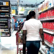 La economía dominicana comenzó a reflejar una inflación baja  y ya en marzo cerró en 5.90 %.