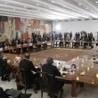 Líderes sudamericanos asisten a la Cumbre Sudamericana en el palacio de Itamaraty en Brasilia, Brasil, ayer martes.