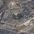 En esta imagen del 2 de marzo de 2022 se ve el Pentágono desde el avión presidencial mientras vuela sobre Washington.