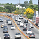 El desorden vial y las infracciones cometidas por los conductores que transitan a través de las principales vías del Gran Santo Domingo constituyen uno de los principales problemas que afectan la seguridad de los ciudadanos.<br /><br />También le pude interesar estos videos:<br /><br />LOS TIGRES RETOMAN EL LIDERATO DE CAMPEONATOS EN LIDOM ¡LICEY CAMPEÓN! https://youtu.be/nDJzTzenkEs<br /><br />FALLECIÓ UNA DE LAS MUJERES ATRAPADAS EN DERRUMBE DE MUEBLERÍA EN LA VEGA https://youtu.be/CHejhc3DZZE<br /><br />NACIONALES HAITIANOS RETORNAN A SU PAÍS TRAS PROTESTA https://youtu.be/ZShjeMqf93A<br /><br />HIJA DE JORGE MERA: MI PADRE SACRIFICÓ SU VIDA POR ESTE PAÍS, POR LA FAMILIA Y POR TODOS SUS IDEALES https://youtu.be/PtMPPdvziw0<br /><br />APRESAN EN BANÍ A ALEXIS VILLALONA https://youtu.be/01CQALMjbPo<br /><br />EL MOTIVO POR EL QUE HUCHI LORA SE RETIRA DE LA DIRECCIÓN DEL PROGRAMA “EL DÍA” https://youtu.be/HjXSQEgFg4E<br /><br />Más noticias en https://listindiario.com/<br /><br />Suscríbete al canal  https://bit.ly/335qMys<br /><br />Síguenos<br />Twitter  https://twitter.com/ListinDiario <br /><br />Facebook  https://www.facebook.com/listindiario <br /><br />Instagram https://www.instagram.com/listindiario/