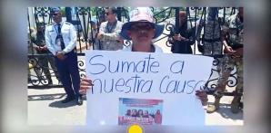 FAMILIARES DE CINCO BANILEJOS CONDENADOS A 47 AÑOS MÉXICO PROTESTAN FRENTE A LA CANCILLERÍA
