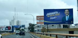 La publicidad politica ha abarrotado el gran Santo Domingo