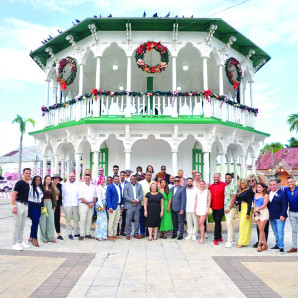 Puerto Plata revalidará su título como capital de la bachata. En la imagen, del año pasado, bailarines se reunieron en esta ciudad.