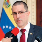 Gobierno de Venezuela afirma que rearme de FARC es responsabilidad del presidente de Colombia