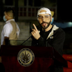 Bukele pide a Supremo y Congreso que le