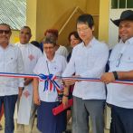 Embajada de Japón inaugura proyecto de construcción de aulas para escuela en Monte Plata