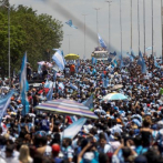 Miles marchan por trabajo, salarios y contra la pobreza en Argentina
