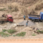 Medio Ambiente realiza levantamiento en río Masacre por extracción masiva de materiales