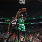 Los Celtics de Boston dominan al Heat y obligan sexto juego