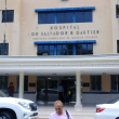 Operan adolescente para salvarle mano cercenada en liceo de San Pedro de Macorís
