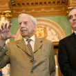 Gobierno concede ciudadanía dominicana al escritor Mario Vargas Llosa