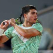 Carlos Alcaraz triunfa y sigue su avance en el Roland Garros