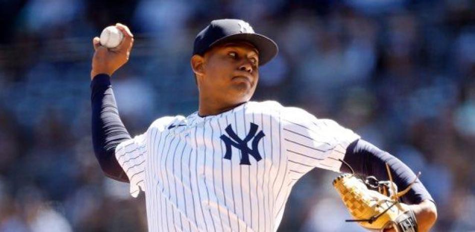 Jhonny Brito estuvo imbateable y le ganó el duelo a Luis Castillo.