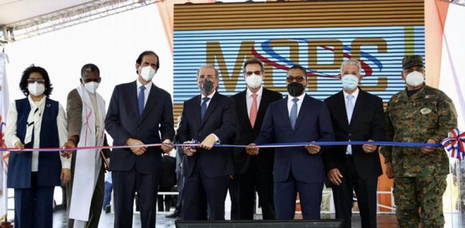 El presidente Danilo Medina entregó la avenida Ecológica durante un acto de inauguración en Santo Domingo Este.
