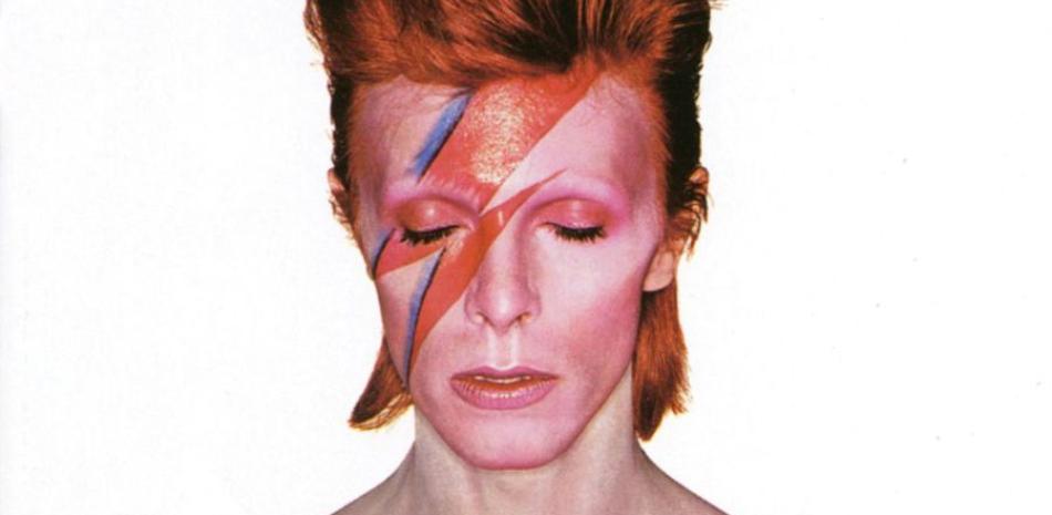 Hace 50 Años Aterrizó En La Tierra Ziggy Stardust El Alter Ego De David Bowie Listín Diario 3140