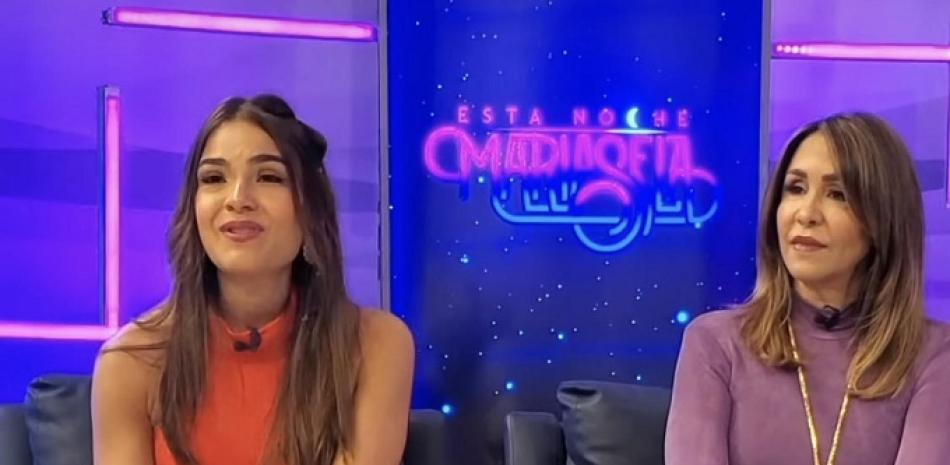 Mariasela Alvarez y Camila garcia Duran