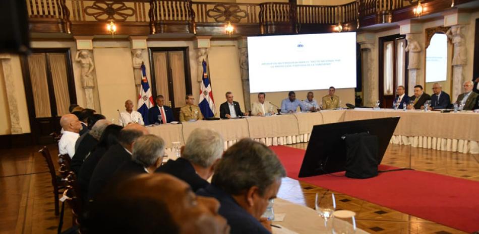 El presidente Luis Abinader encabeza el pacto nación.