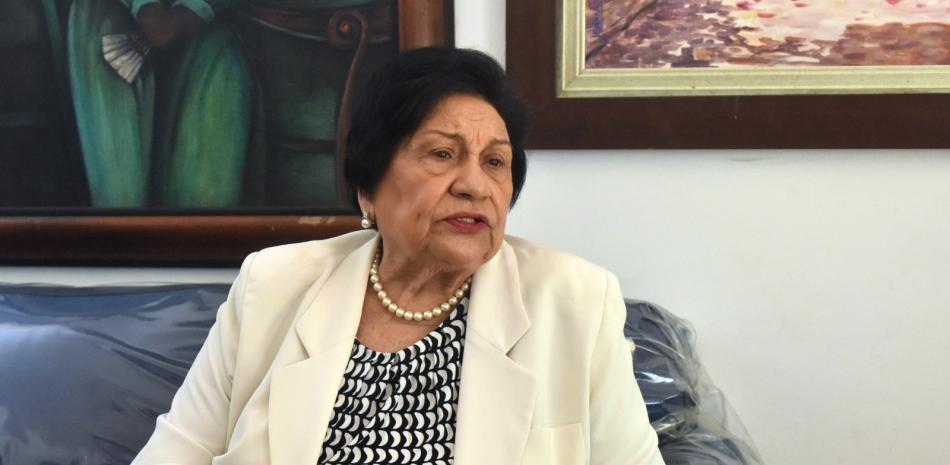 La exministra de Educación Superior, Ciencia y Tecnología, licenciada Ligia Amada Melo, deploró que el programa Inglés de Inmersión no cumpla con la función original.