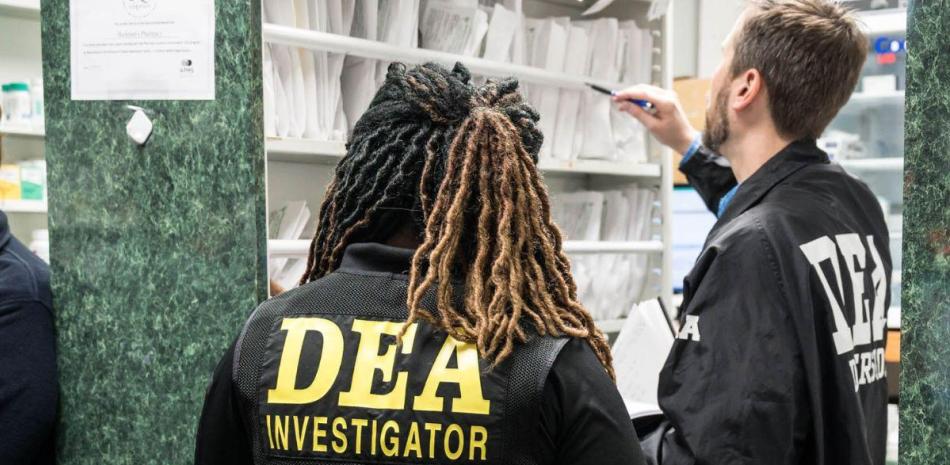 A Israel Alicia, el segundo hombre al mando de la DEA, le preocupa la producción de fentanilo en territorio dominicano y en otros países.