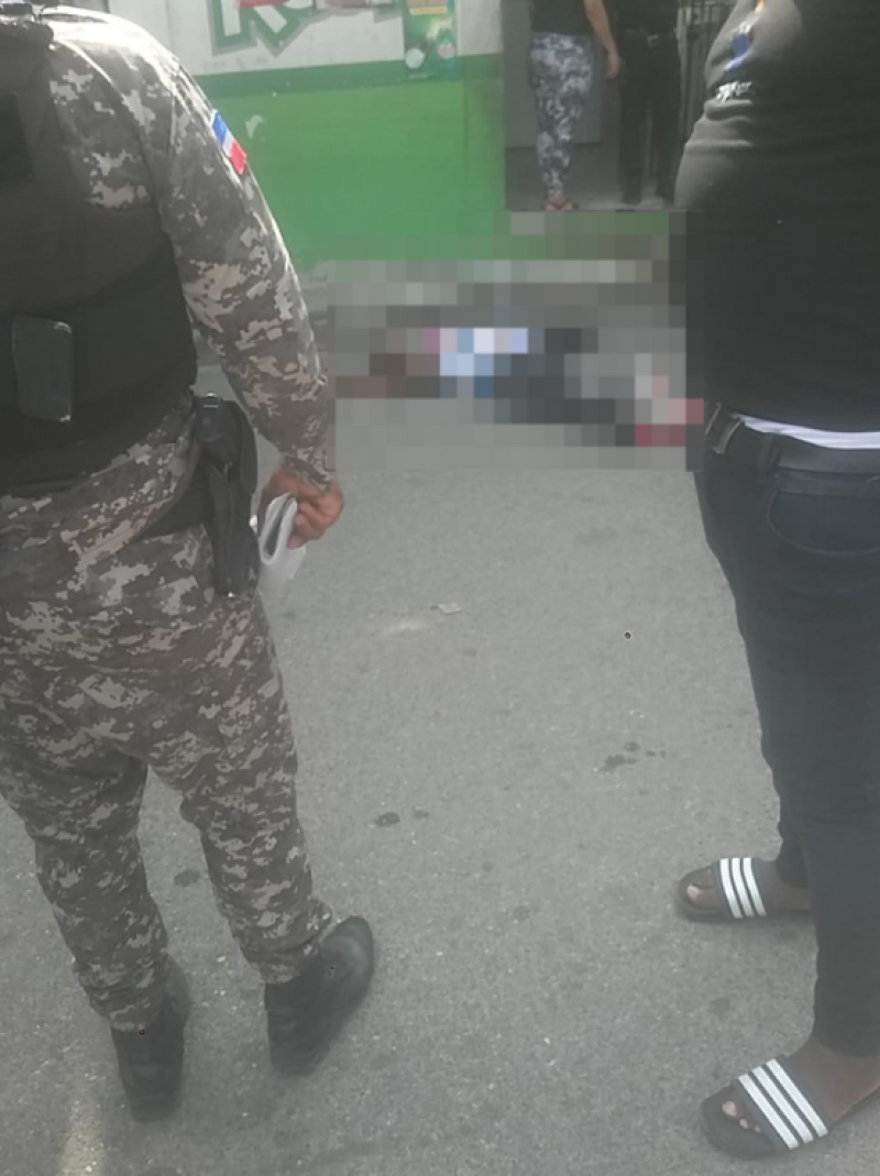 Una de las personas ultimada en Los Guaricanos.