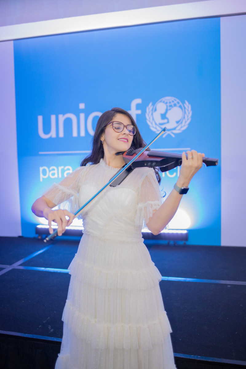 Violinista Lewelyne Paniagua
