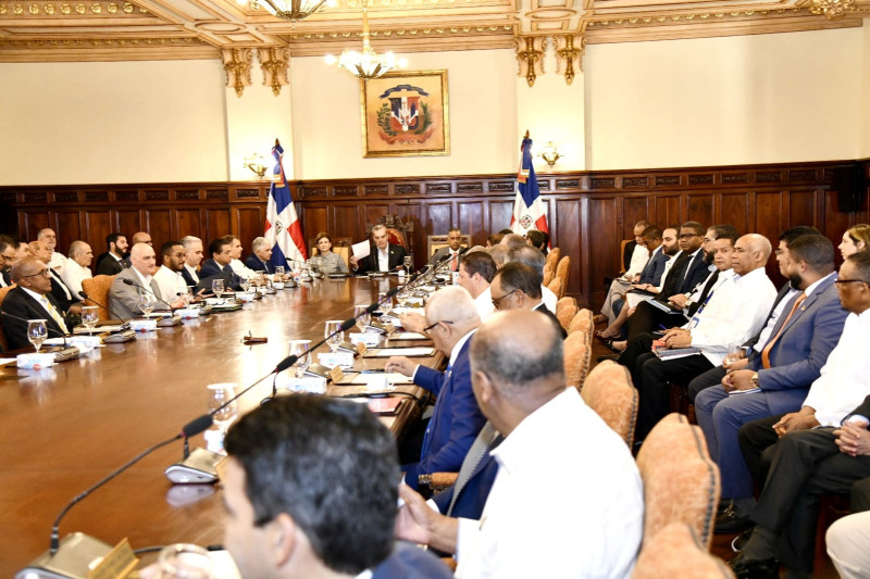 El presidente Luis Abinader encabezó ayer el Consejo de Ministro y Directores.