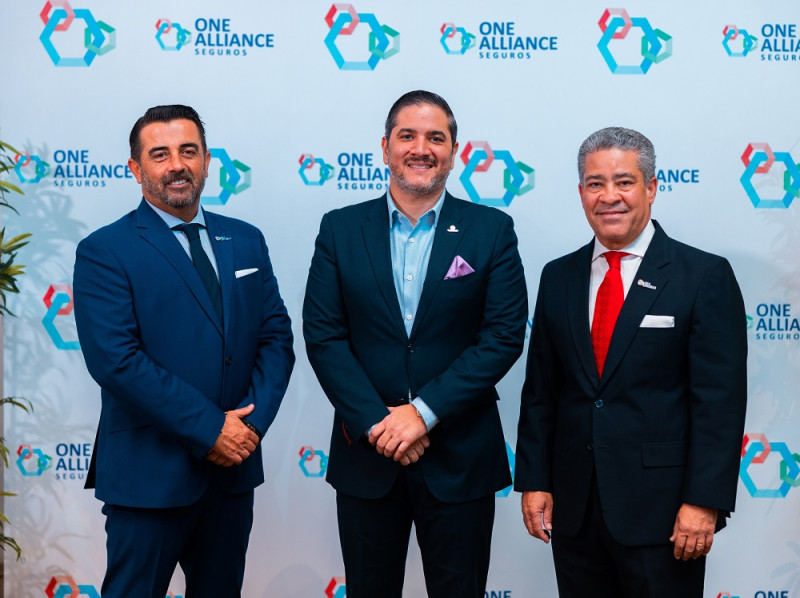 Juan Carlos Amaro, Héctor Álvarez y Juan José Guerrero