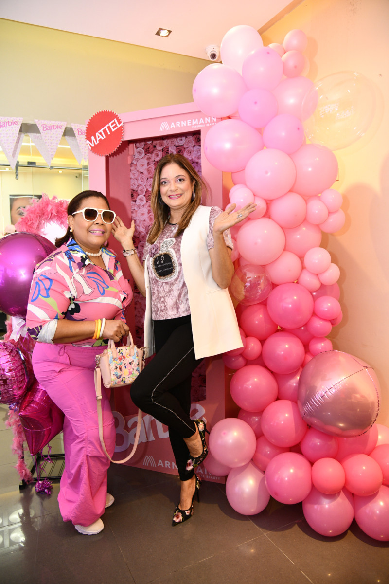 Evelyn Beato y Yazmin Arnemann